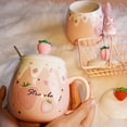 thumbnail image 2 of Taza de fresa con soporte de silicona, vajilla duradera de cerámica no tóxica para bebidas frías o calientes, regalo perfecto para cualquier ocasión con tapa y cuchara exclusivas, 2 of 6