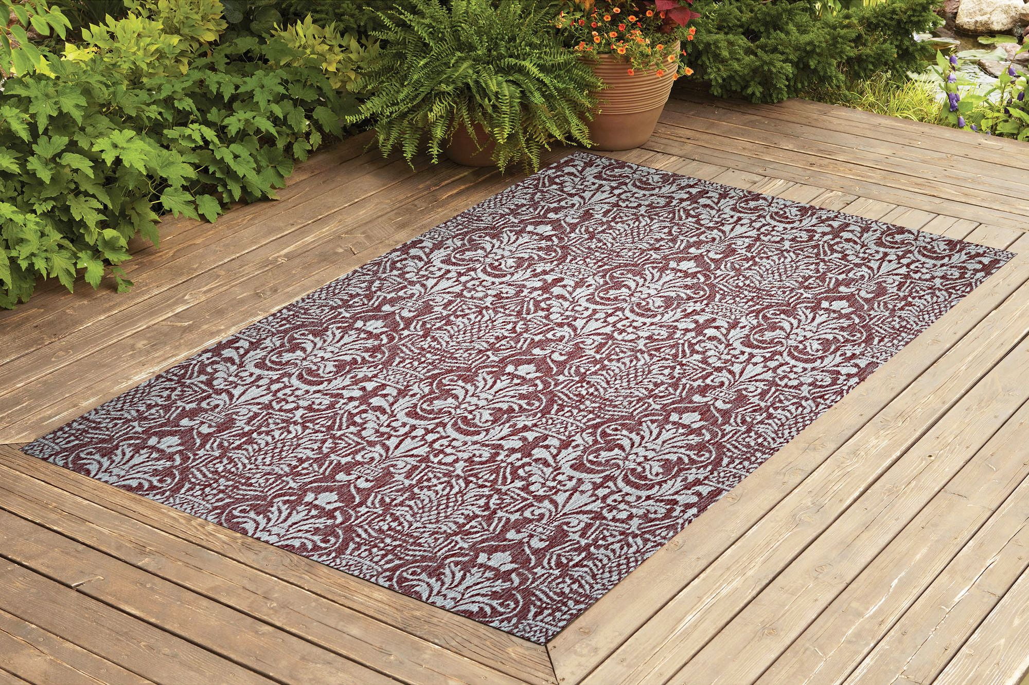 Benissimo Indoor / Outdoor Sisal Area Rug "Flower G" Collection Non