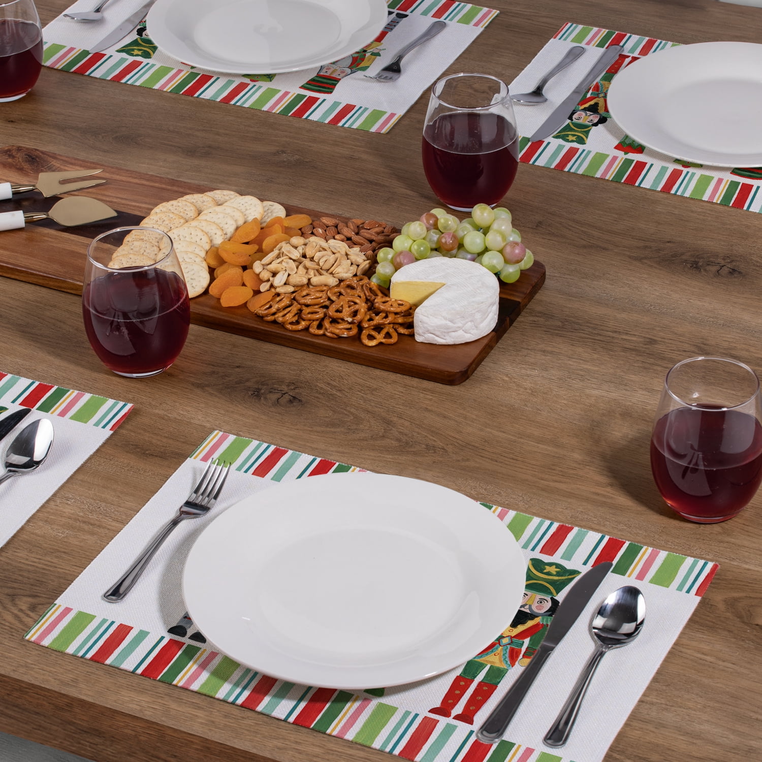 Highland Home "Nutcracker" 4-Pack Cotton Blend Washable Placemats