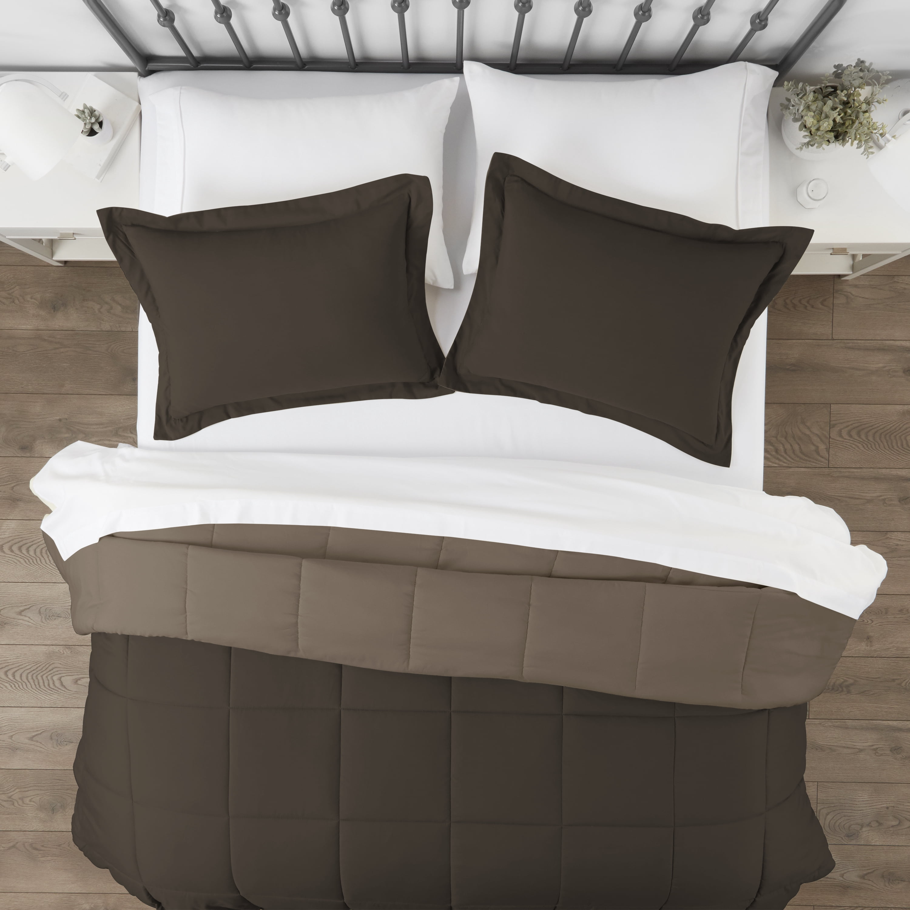 Noble Linens Soft 3-Piece Taupe & Chocolate Reversible All Season Lightweight Down Alternative Comforter Set, King/Cal King