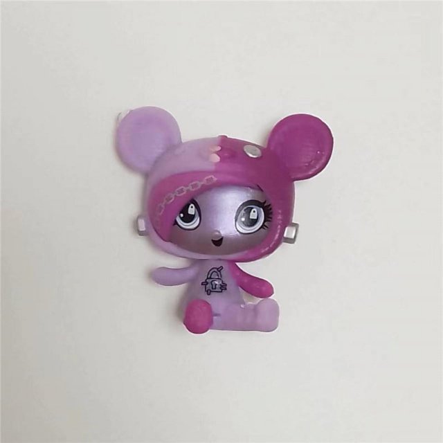 Figuras de acción originales de Monster High Minis Anime Muñeca Draculaura Frankie Stein Clawdeen Wolf Modelo de 3-4 cm Colección limitada Juguetes