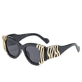 thumbnail image 6 of 2026 Heavy Metal Personalized Decorative Retro Fashion Sunglasses for Men, New Trendy European and American Outdoor Sun Protection Sunglasses for Women, 6 of 10