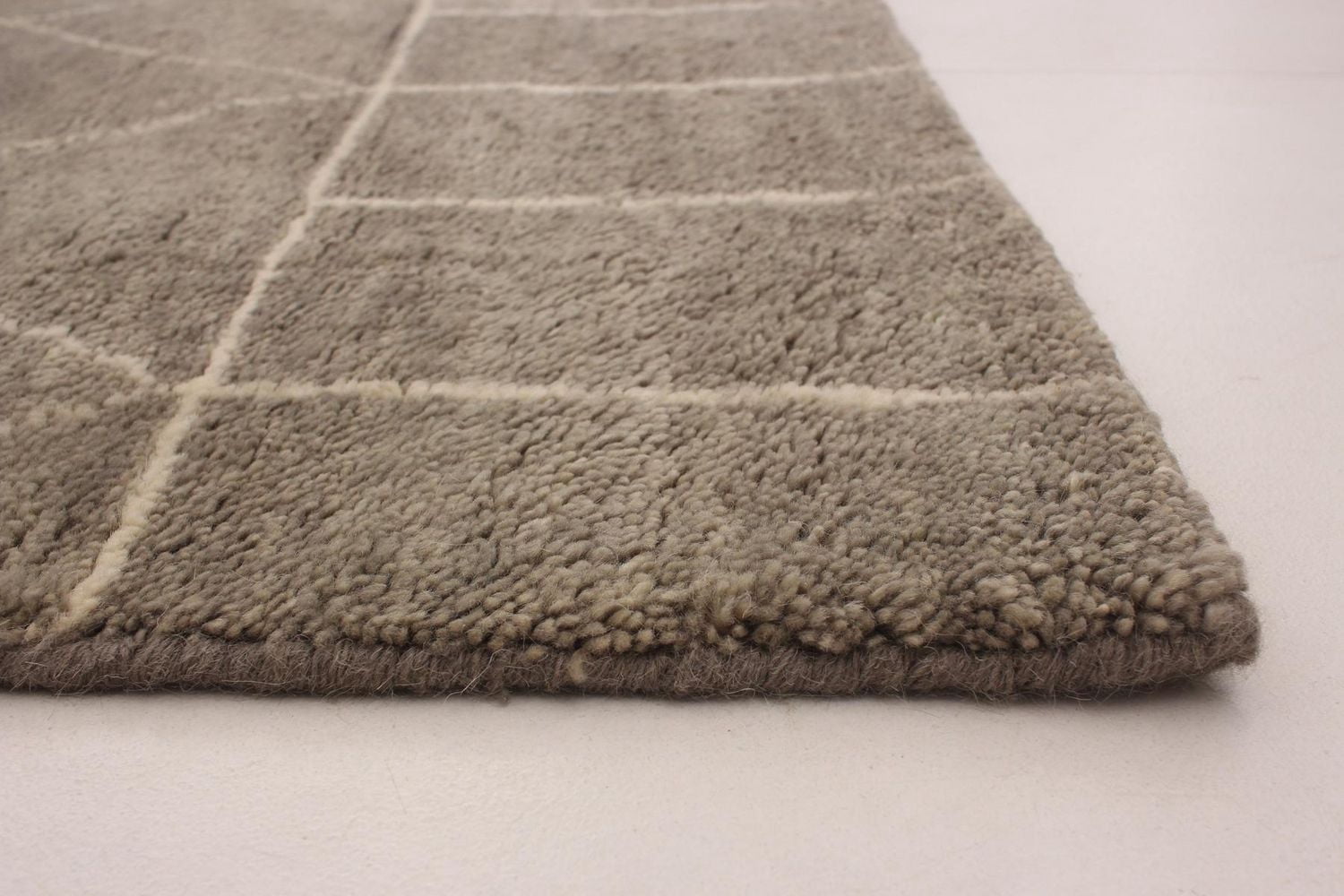 ECARPETGALLERY 5'1" x 8'5" Moroccan Tangier Hand-knotted Area Rug for Living Room, Dining Room and Bedroom in Grey