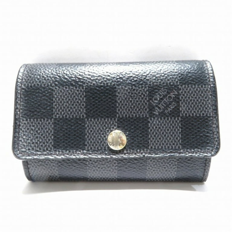 Louis Vuitton - Authenticated Key Pouch Small Bag - Leather Grey for Men, Very Good Condition