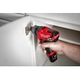 thumbnail image 2 of Destornillador inalámbrico MILWAUKEE 12V 1/4 pulg. 2402-20 Rojo, 2 of 3