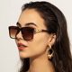 thumbnail image 3 of Gafas de sol de estilo cuadrado para mujer, lentes de sol femeninas, a la moda, con degradado, Anti-UV400, marca de lujo, 3 of 5