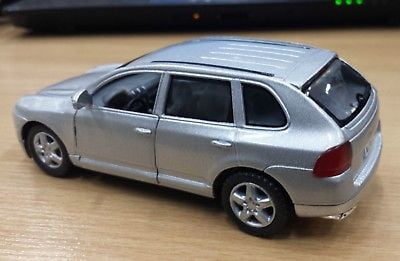 1:38 Silver mini PORSCHE Cayenne Turbo alloy Diecast model Pull Back Car DC 