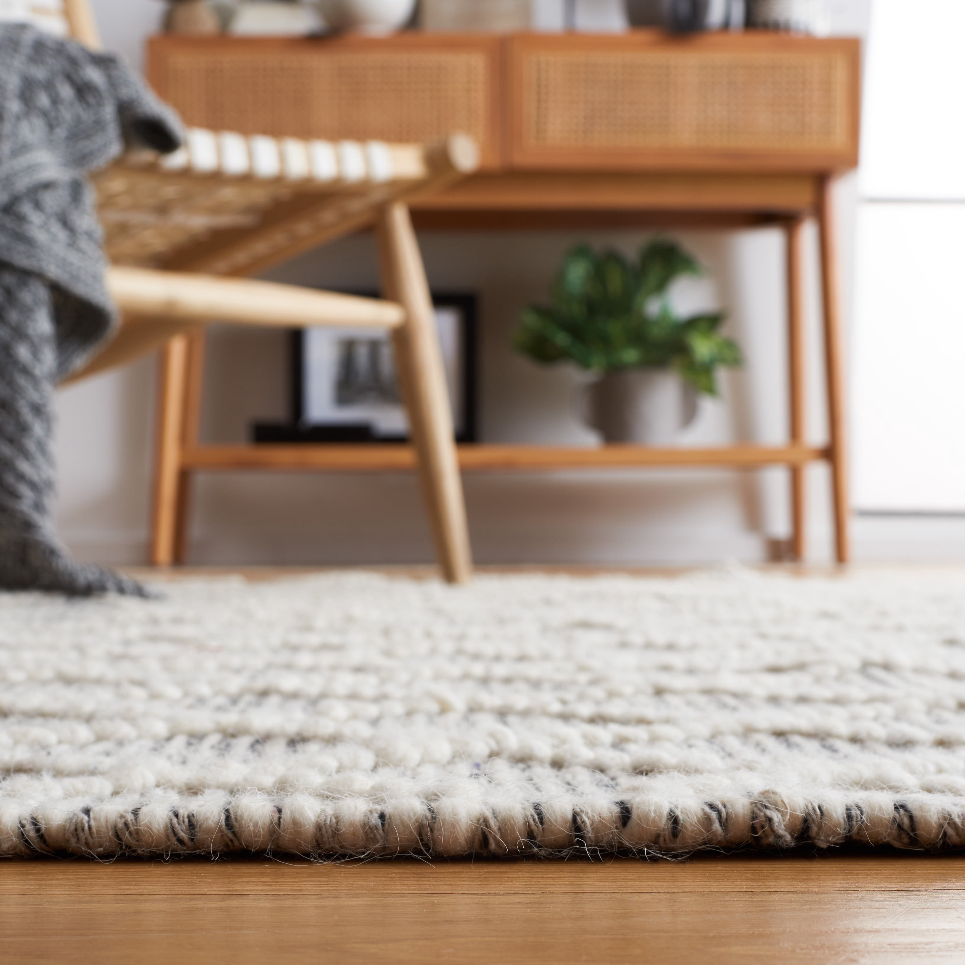 SAFAVIEH Vermont William Trellis Area Rug, Grey/Ivory, 4' x 6'