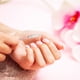 thumbnail image 5 of Set portátil de manicura y pedicura 18 en 1 de acero inoxidable oro rosa con cortauñas y herramientas de belleza. Ideal para el hogar, el trabajo, actividades al aire libre, viajes, regalos y salones, 5 of 6