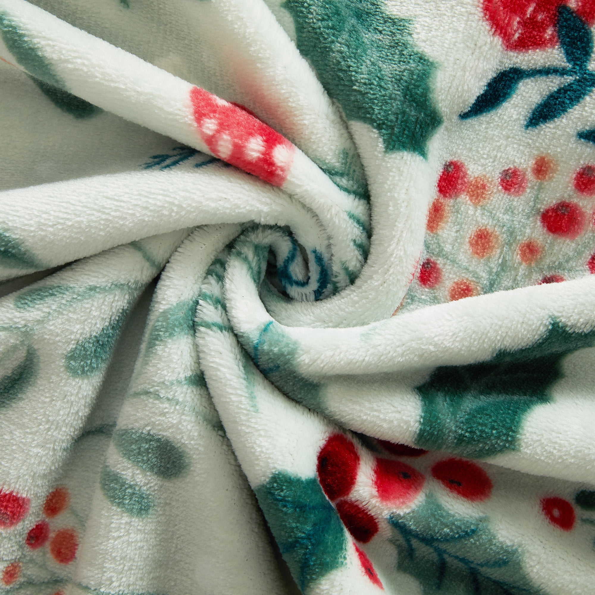 Holiday Time 50"x60" Blue Holly Plush Throw, All Ages