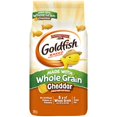 thumbnail image 1 of Craquelins cuits au four GoldfishMD Cheddar faits de grains entiers, sachet de 180g, 1 of 9