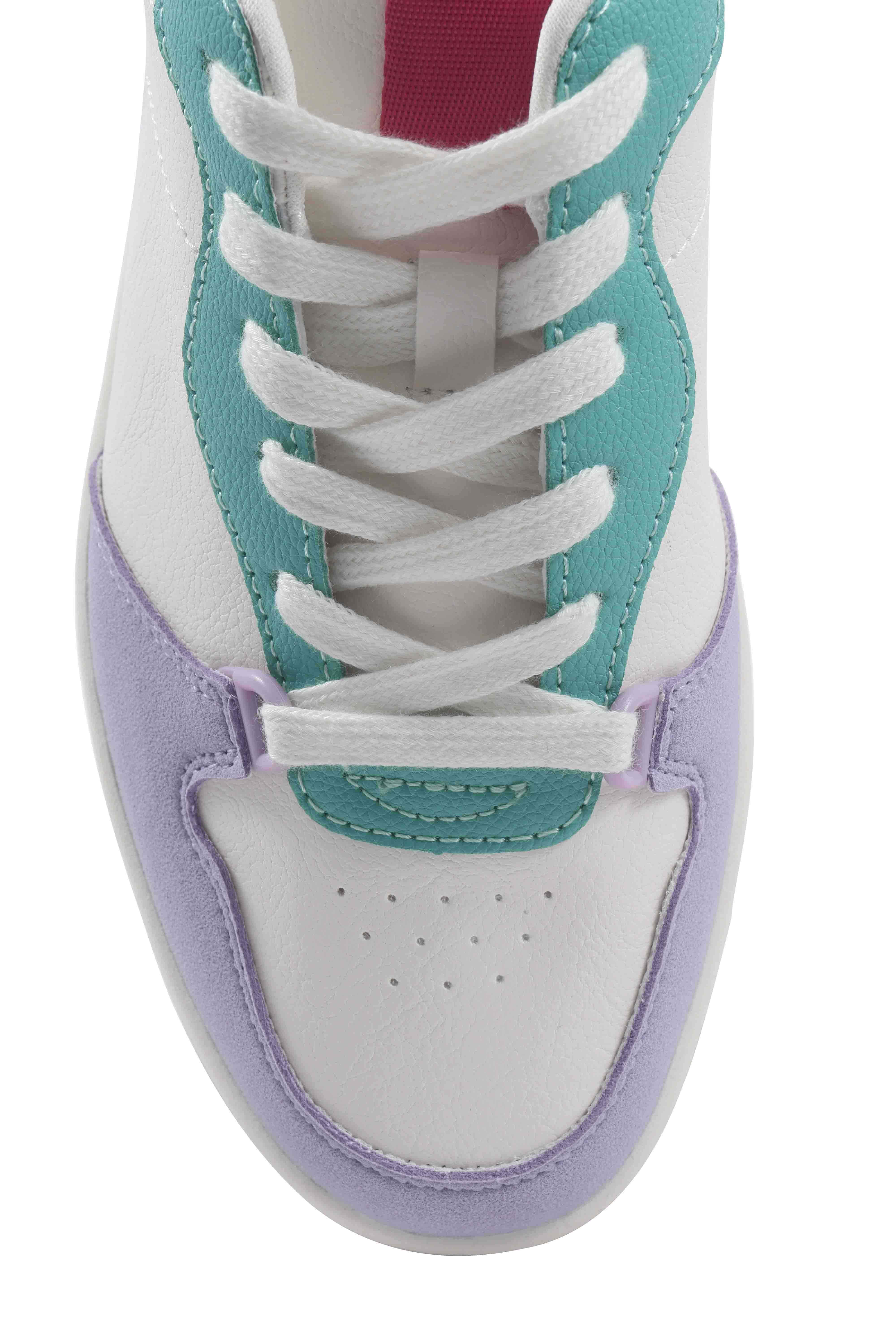 No Boundaries Women's Lace Up Court Sneakers