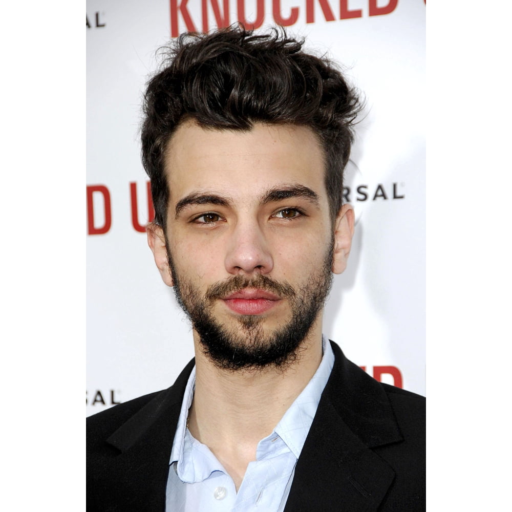 jay baruchel arrivals knocked up premiere by universal pictures jay baruchel arrivals knocked up premiere by universal pictures