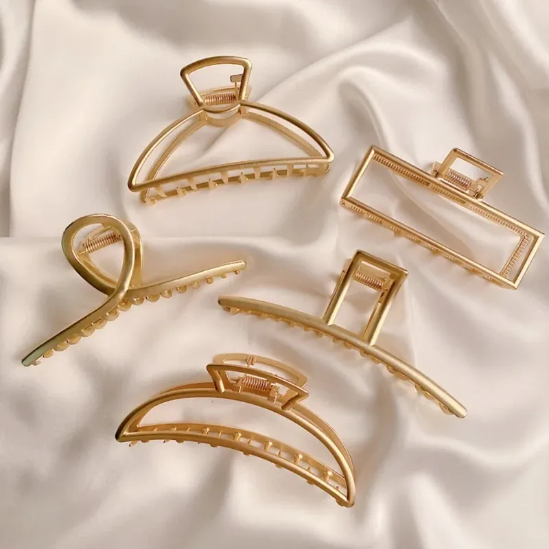 Gold Color Hollow Geometric Hair Clips Metal Hair Claw Cross Hairclip Headband Hairpin Hair Crab Women Hair Fashion Accessories