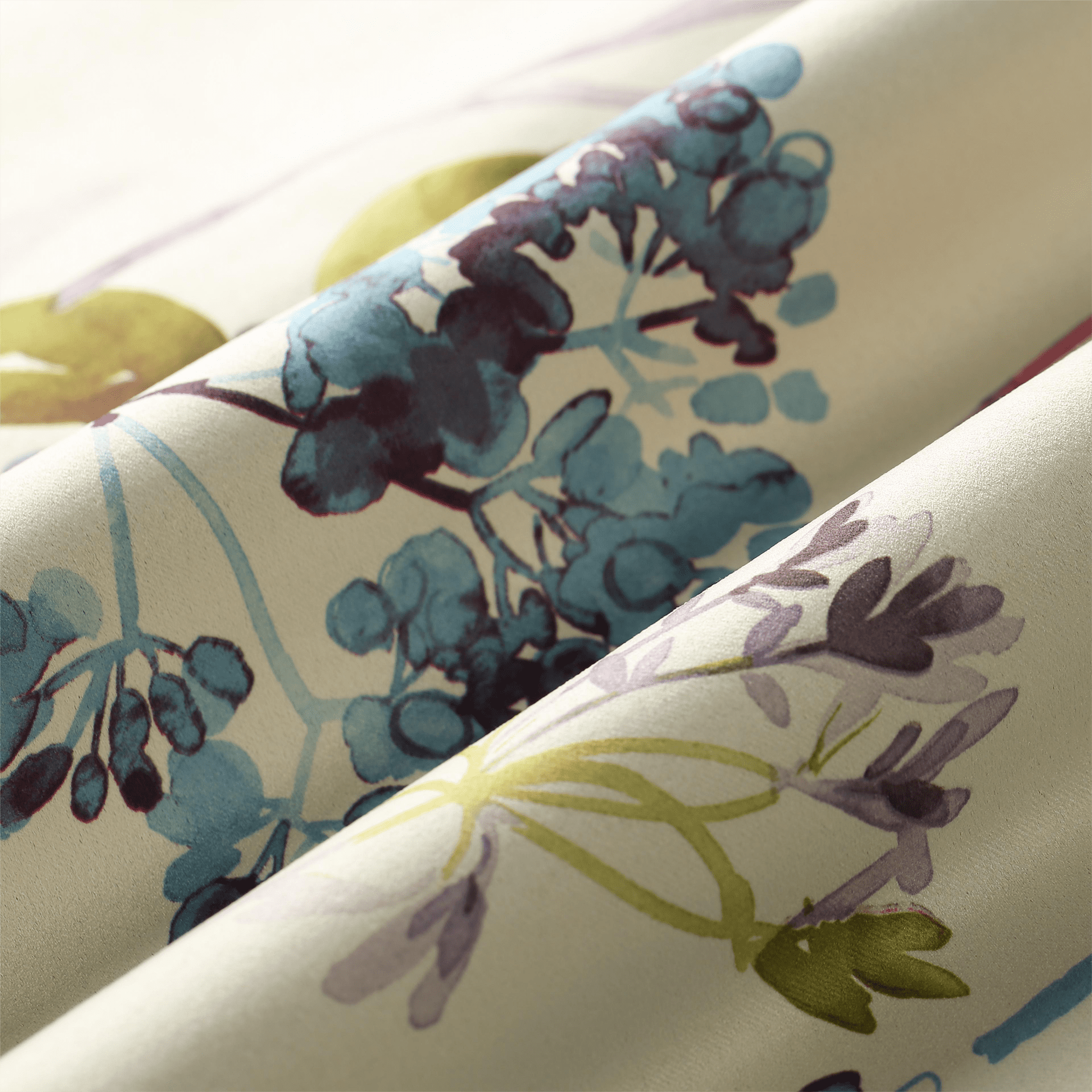 VOGOL Country Floral Grommet Light Filtering Curtains, 52 x 63 in (2 Panels)