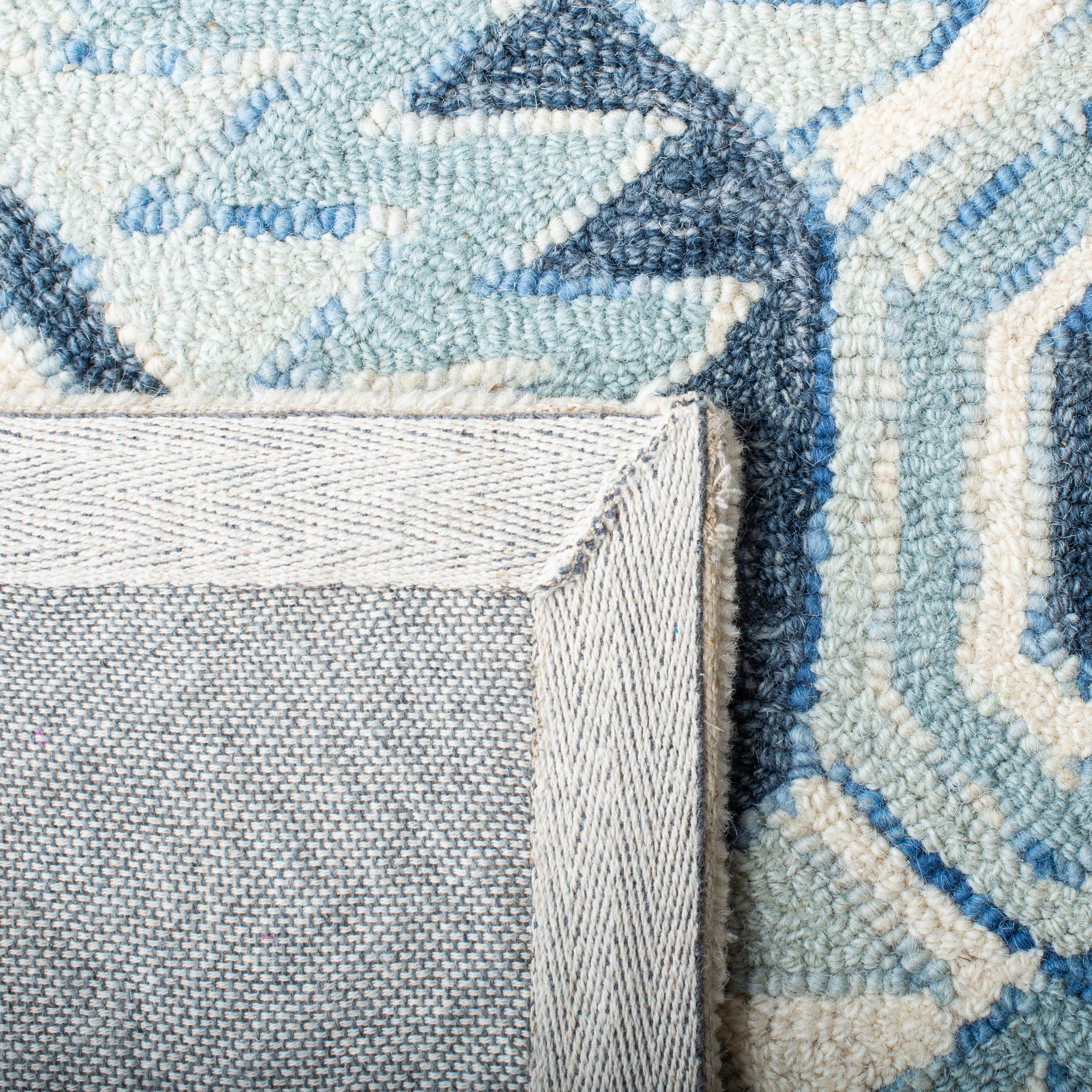 SAFAVIEH Metro Dederick Medallion Area Rug, Blue/Ivory, 6' x 6' Round