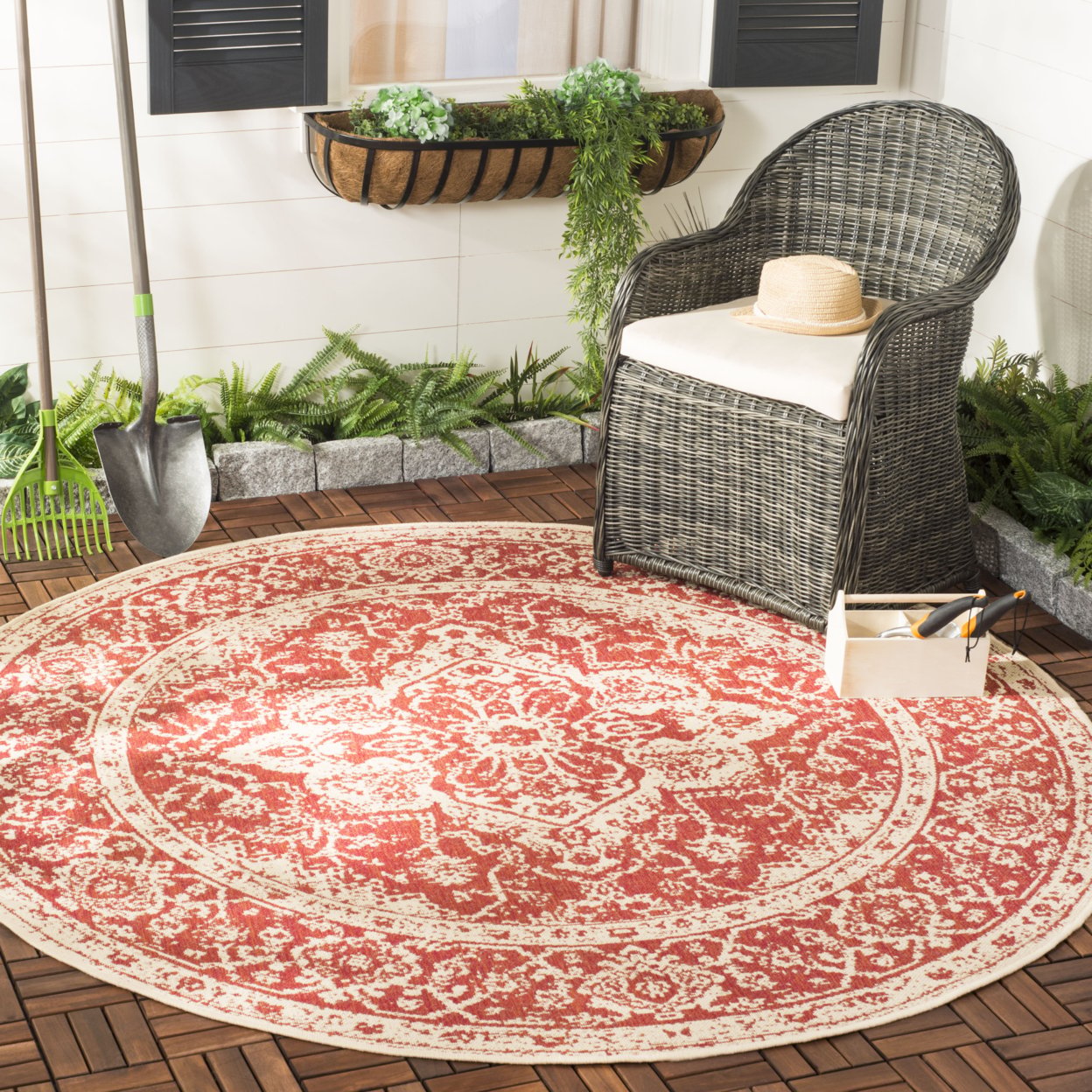 thumbnail image 2 of SAFAVIEH Beach House Stanice Medallion Indoor/Outdoor Area Rug, Red/Creme, 6'7" x 6'7" Round, 2 of 10