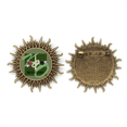 thumbnail image 1 of China Gym Boxing Ko Pin de gancho de metal vintage con forma de sol Unbranded M, 1 of 3