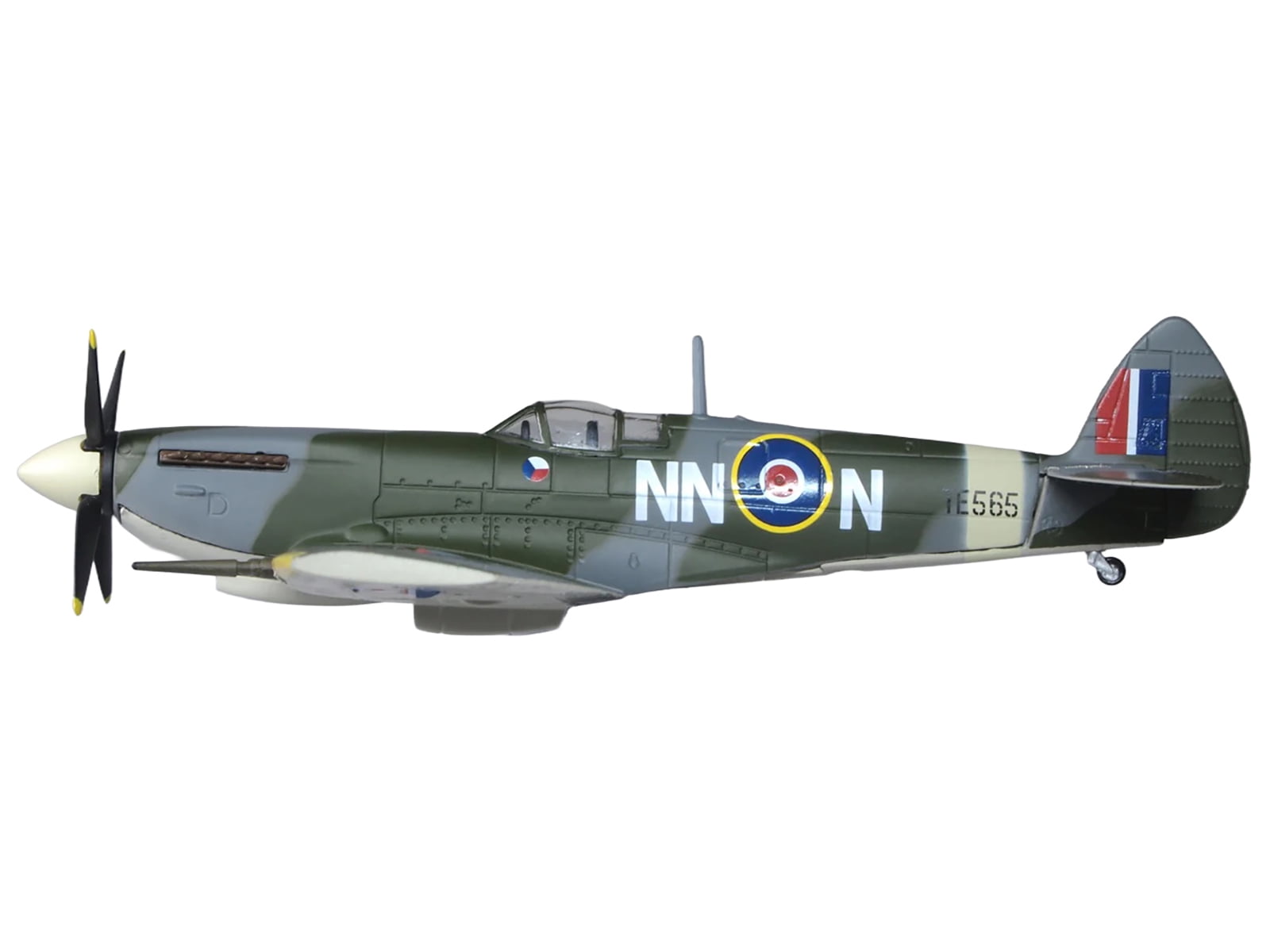 Supermarine Spitfire LF MK IXe Fighter Aircraft "Fighter Squadron, RAF Manston" 1/72 Diecast Model Car by Oxford Diecast