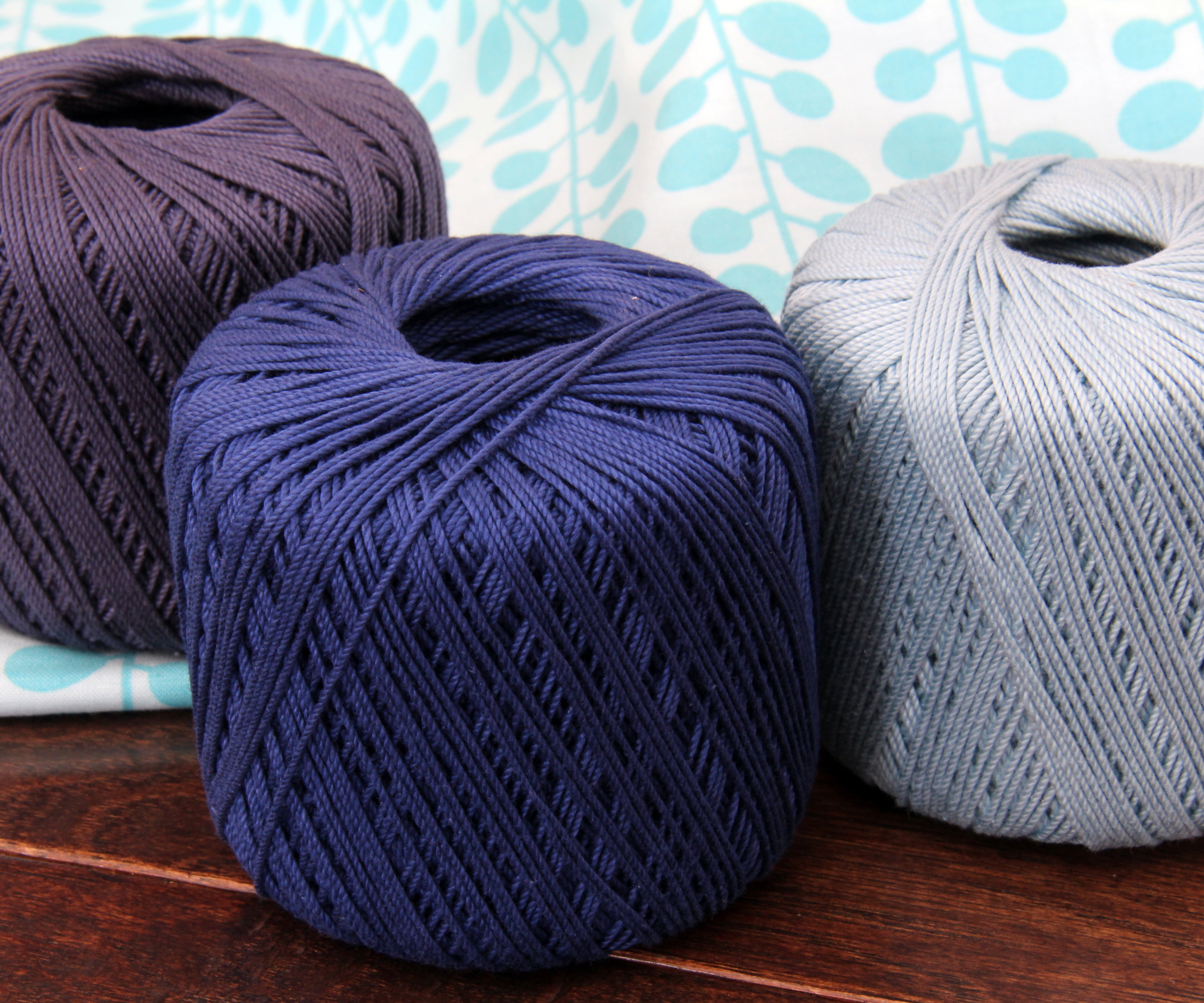 6 Ball Pack Threadart 100% Pure Cotton Crochet Thread - AQUA - For tablecloths, bedspreads, and fashion accessories. 100% mercerized cotton - Size 3 - Color 22