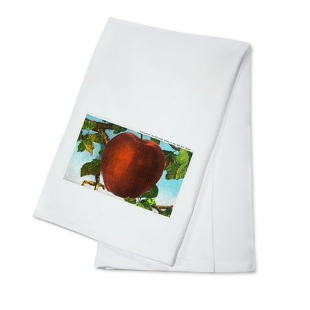Apple Kitchen Tea Towel - Wenatchee, Washington - Home of the Big Red Apple (100% Cotton Kitchen Towel)