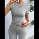 thumbnail image 5 of Mono de Yoga de Corta para Mujer, Sin Costuras, Acanalado, con Cuello Cuadrado y Tirantes Finos Negro XL, 5 of 10