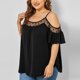 thumbnail image 1 of Camiseta de talla grande para mujer Summmer asimétrica de encaje con retazos cuello redondo manga corta informal con hombros descubiertos Fridja  bn7094, 1 of 7