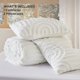 thumbnail image 4 of Juego de edredón Bedsure Boho Tufted Queen White, 3 piezas, 4 of 5