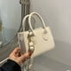 thumbnail image 5 of Niche Bolso Cuadrado Pequeño Bolso Pequeño Primavera Y Verano para Mujer 2022 Nuevo Bolso Mujer Bolso Bandolera Un Hombro Bolso para 8666 (blanco), 5 of 9