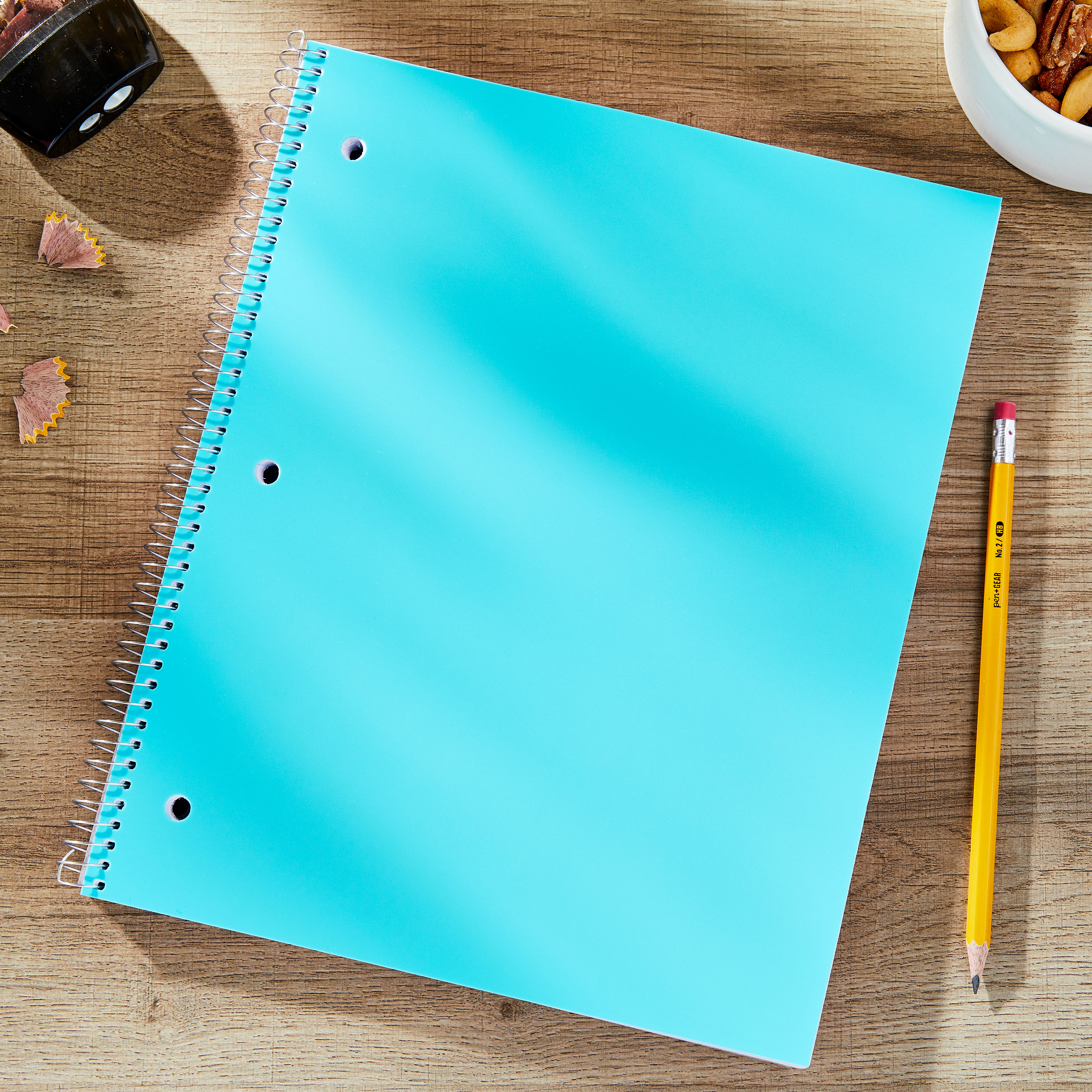Cuaderno Pen + Gear Poly 1 Materia, Rayado Ancho, 9" x 11", 100 Hojas, Verde Azulado 2