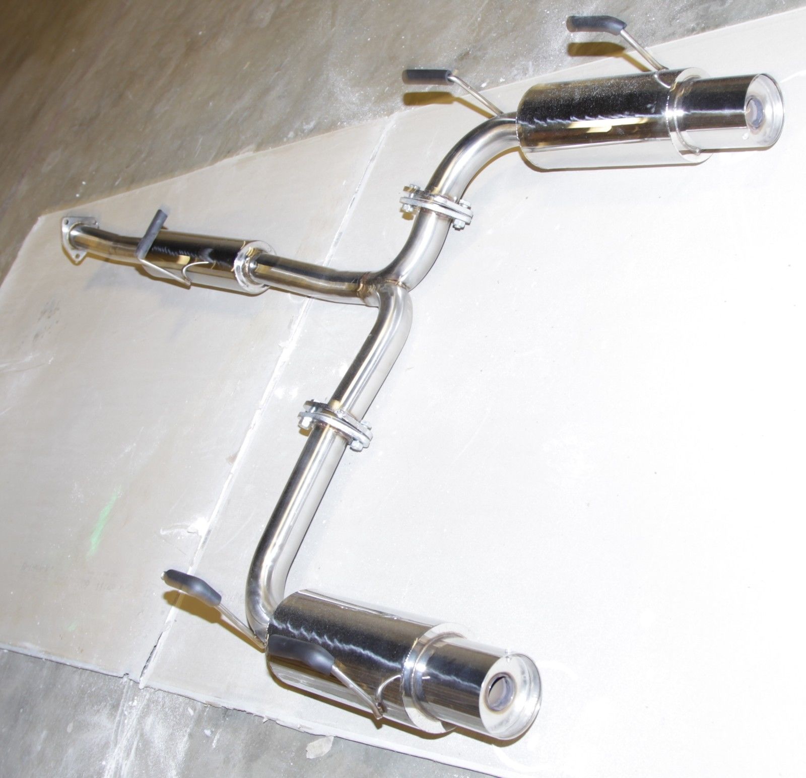 0005 Honda S2000 Cat back Exhaust 2.5"