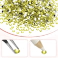 thumbnail image 2 of 1-Set Strass de Resina con Respaldo Plano, Cristales de 3mm en Bulto para Manualidades/Ropa/Decoración de Uñas, Paquete de 50000 con 1 Bolígrafo de Cera y 1 Pinza [Amarillo Limón], 2 of 6