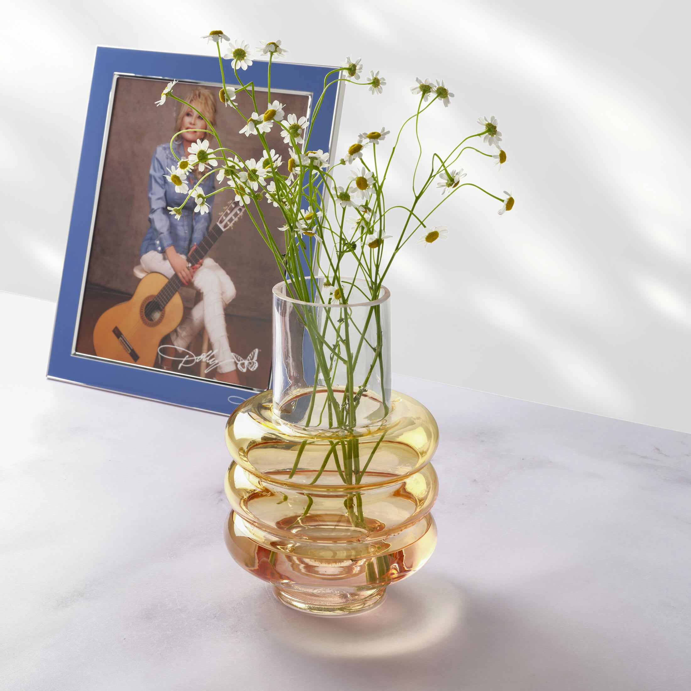 Dolly Parton 7.87 in 2-Tone Colored Vase