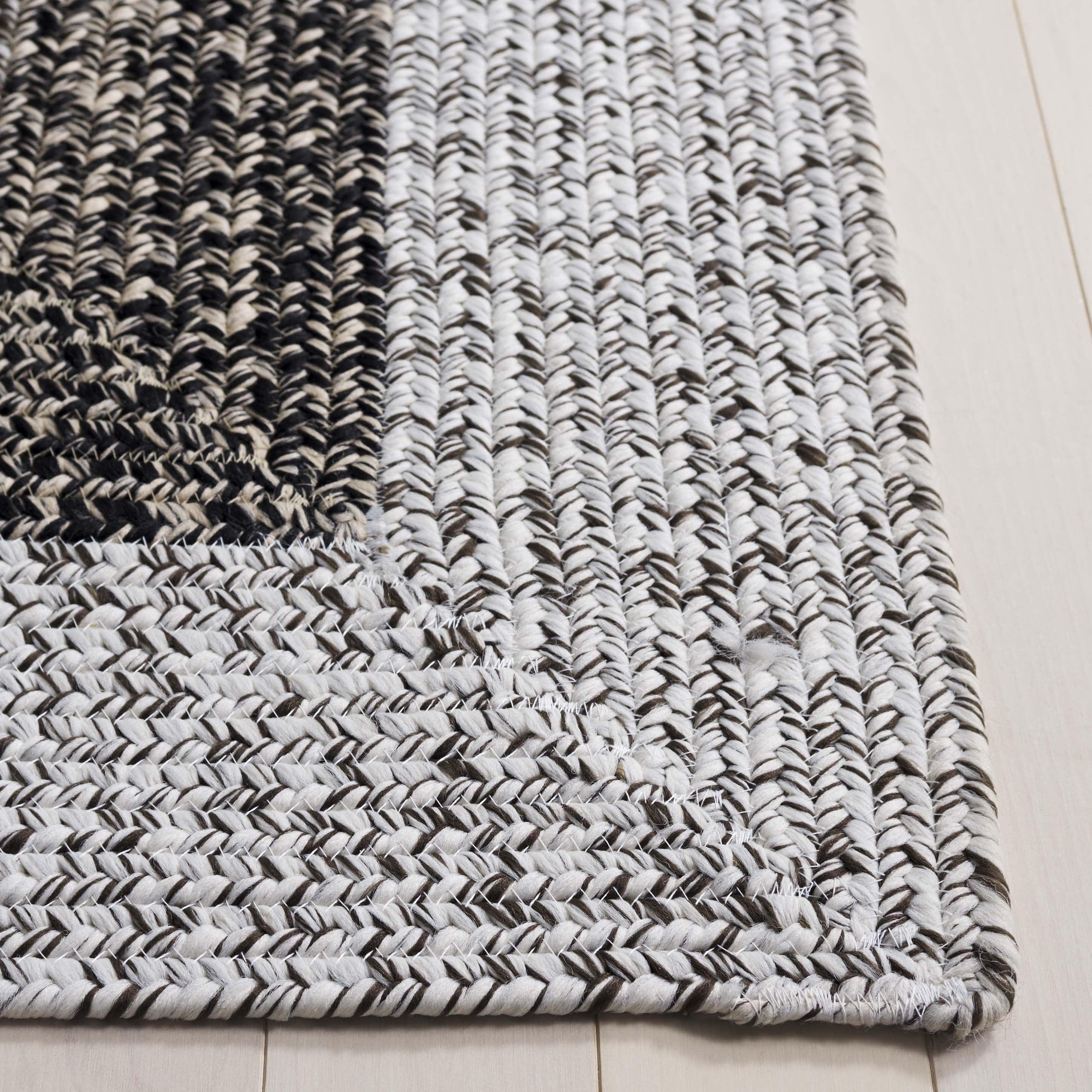 SAFAVIEH Braided Kent Geometric Machine Washable Reversible Area Rug, Ivory/Black, 8' x 10'
