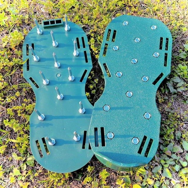 Chaussures d'Aérateur de Pelouse avec Sangles Réglables pour Cultivateur de Gazon, Desserrer le Sol, Clou Vert 4.2cm