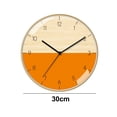 thumbnail image 2 of El reloj de pared es silencioso y no hace tictac, y su pantalla de 12 pulgadas de alto es fácil de leer., 2 of 6