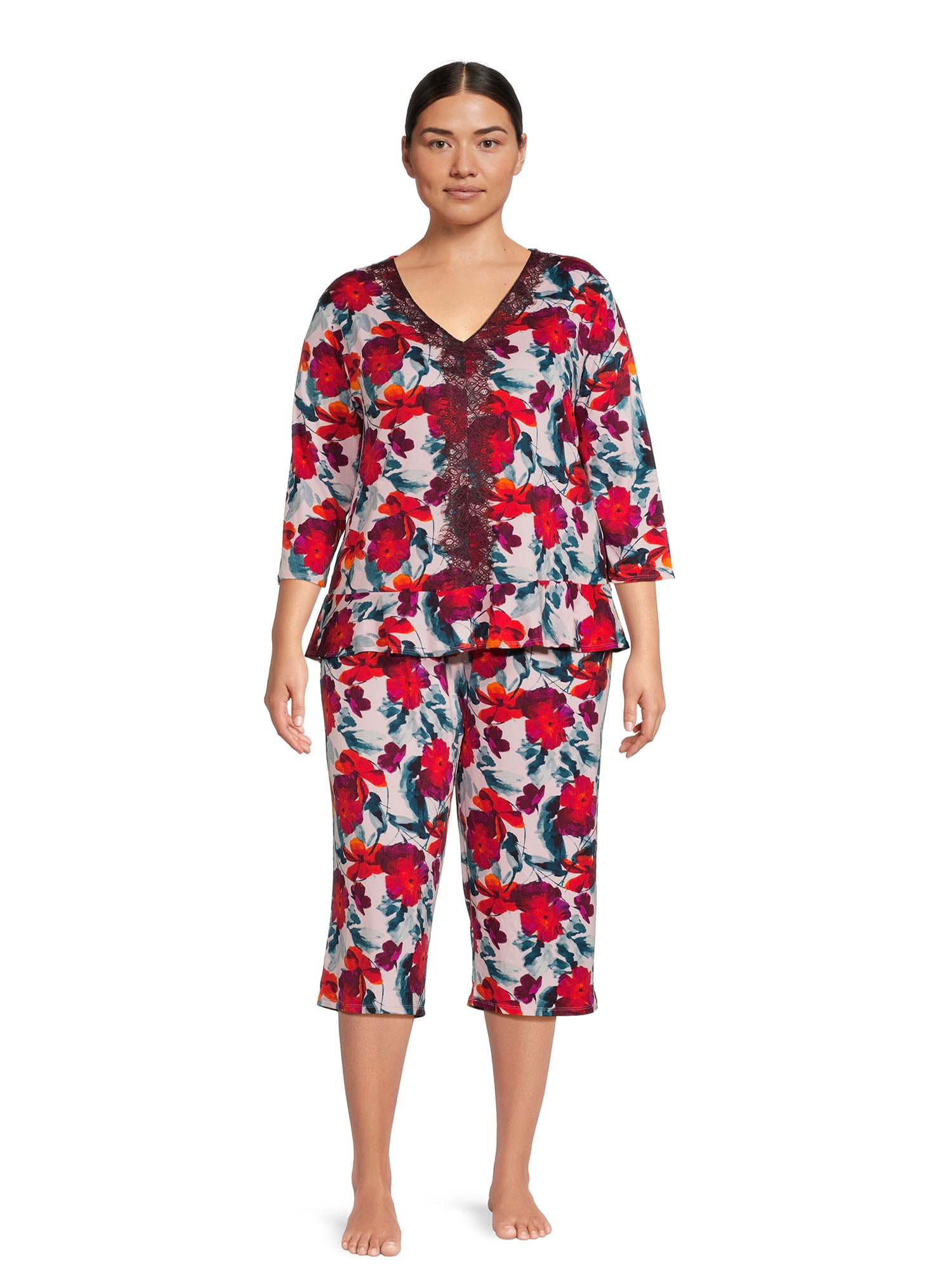 The Pioneer Woman 3/4 Sleeve V-Neck Top and Cropped Pant Pajama Set, 2-Piece, Women's