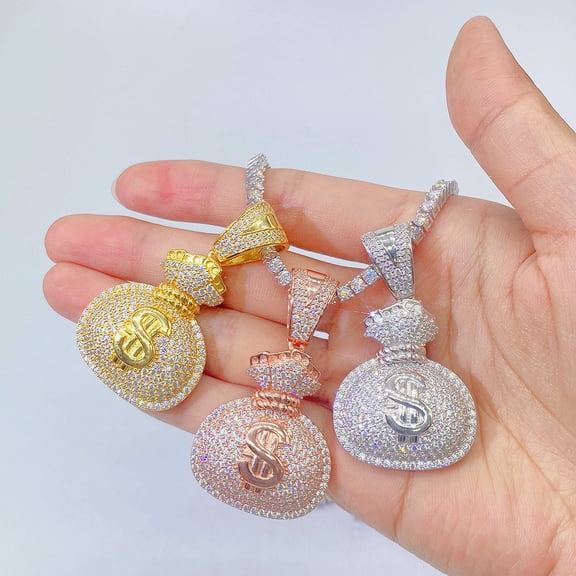 Beautiful Money Bag Pendant S925 Silver VVS Moissanite can be worn through an 8mm tennis chain, instantly surpassing a diamond pen.