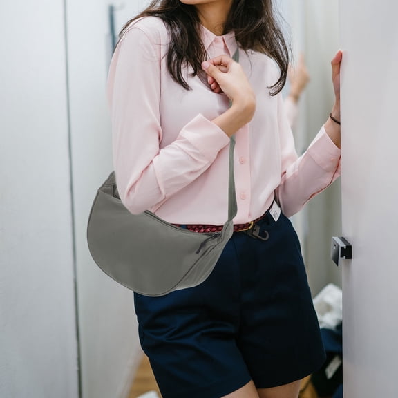 CTIRCHIU Fashion Nylon Crossbody Bag with Adjustable Wrist Strap for Everyday Use and Convenient Storage