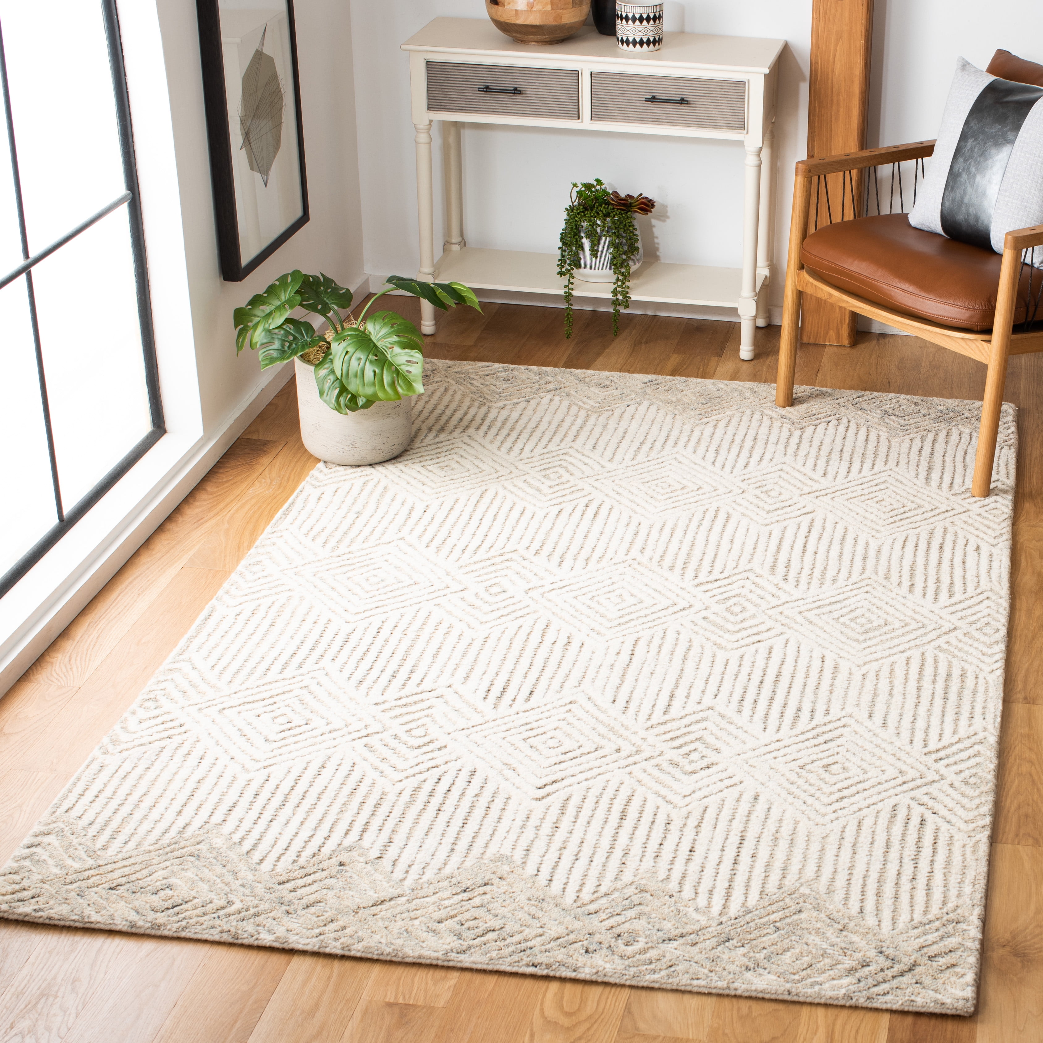 SAFAVIEH Metro Rosalin Diamond Area Rug, Beige/Ivory, 6' x 6' Square