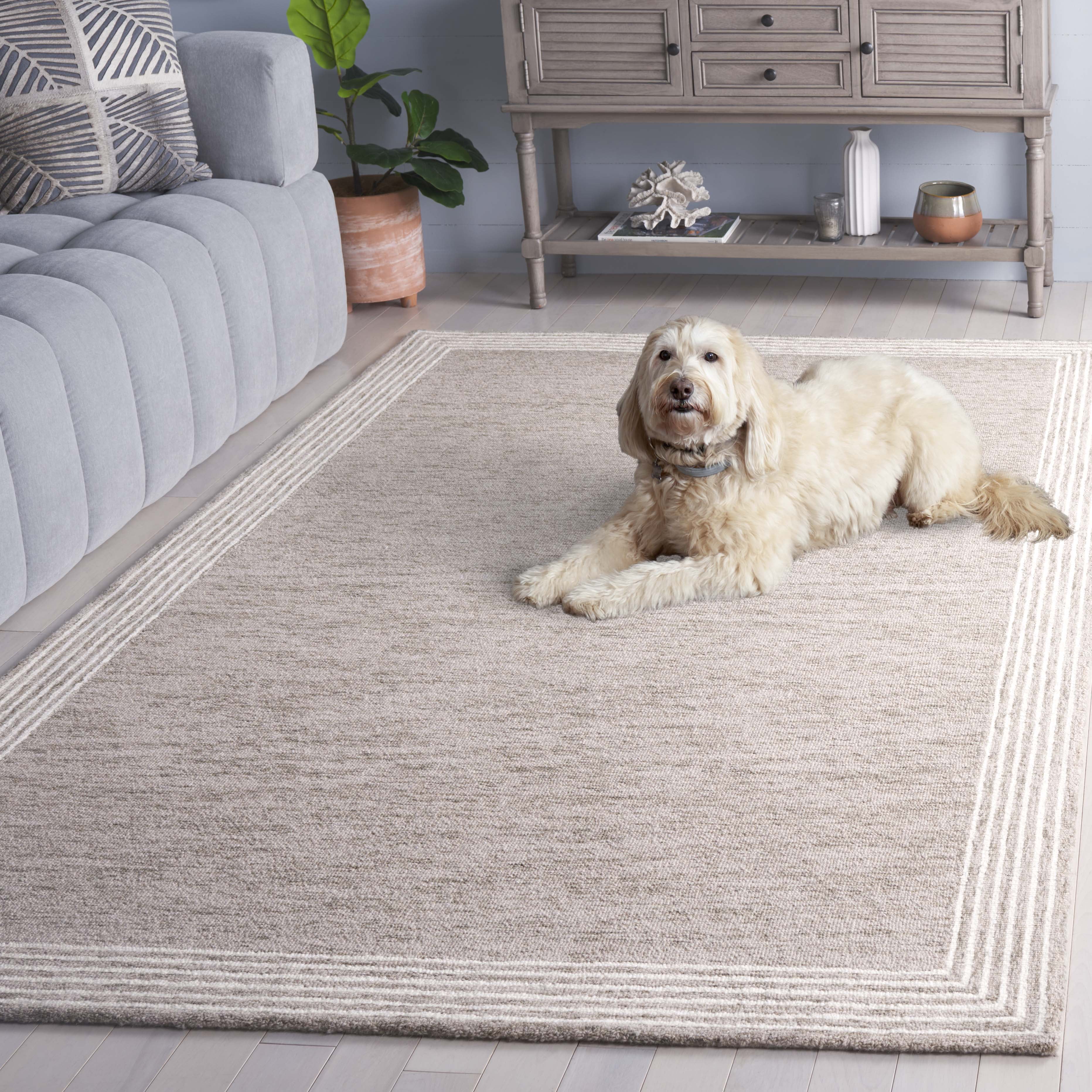 SAFAVIEH Abstract Payton Geometric Area Rug, Beige/Ivory, 4' x 6'