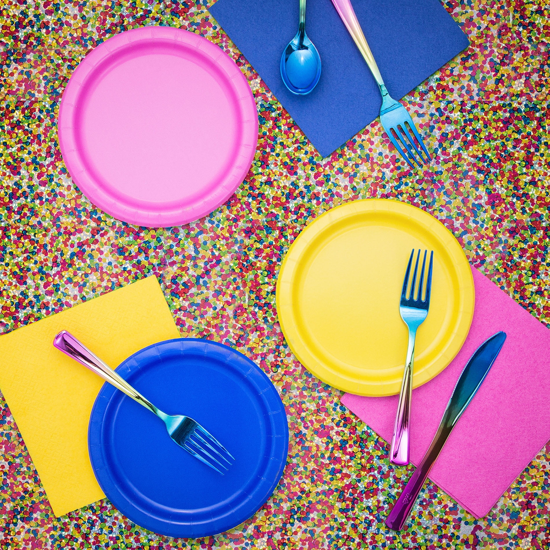 (1 pack) Way To Celebrate Rectangular Multicolor Prismatic Dots Foil Table Cover, 54" x 84"
