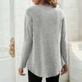 thumbnail image 4 of Blusa de algodón gris de manga larga, corte holgado, cuello redondo, color puro, detalle de botones - Talla S, 4 of 6