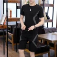 thumbnail image 3 of Conjunto de camiseta y pantalones cortos para hombre, estampado gráfico de entrenamiento, conjunto de pantalones cortos para hombre, ropa coreana de dos piezas barata, oferta de atuendos juveniles emo, 3 of 5