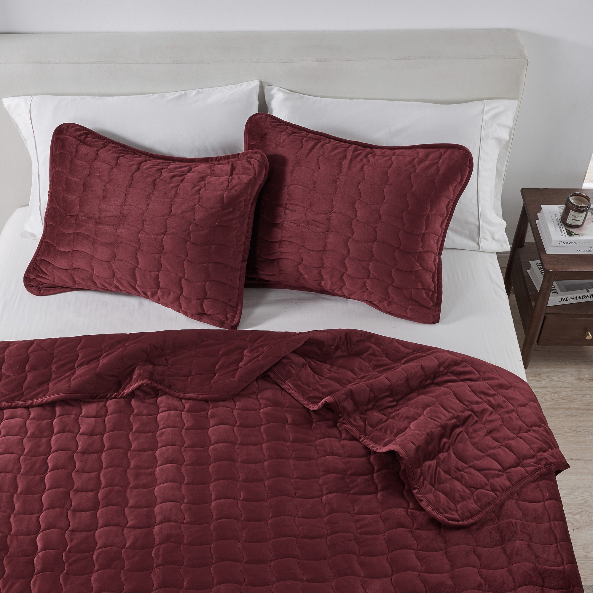 Dual-Sided Velvet Box-Stitched Heavyweight 2-Piece Twin Quilt Set, Merlot