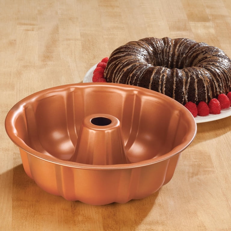 Nalchois 4 Inch Silicone Mini Bundt Cake Pan Set Of 4, Nonstick BPA Free Silicone