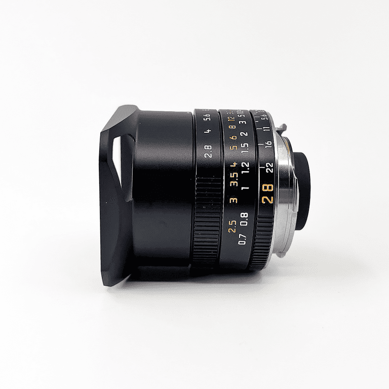 LEICA 28mm f/2.8 ELMARIT-M ASPH