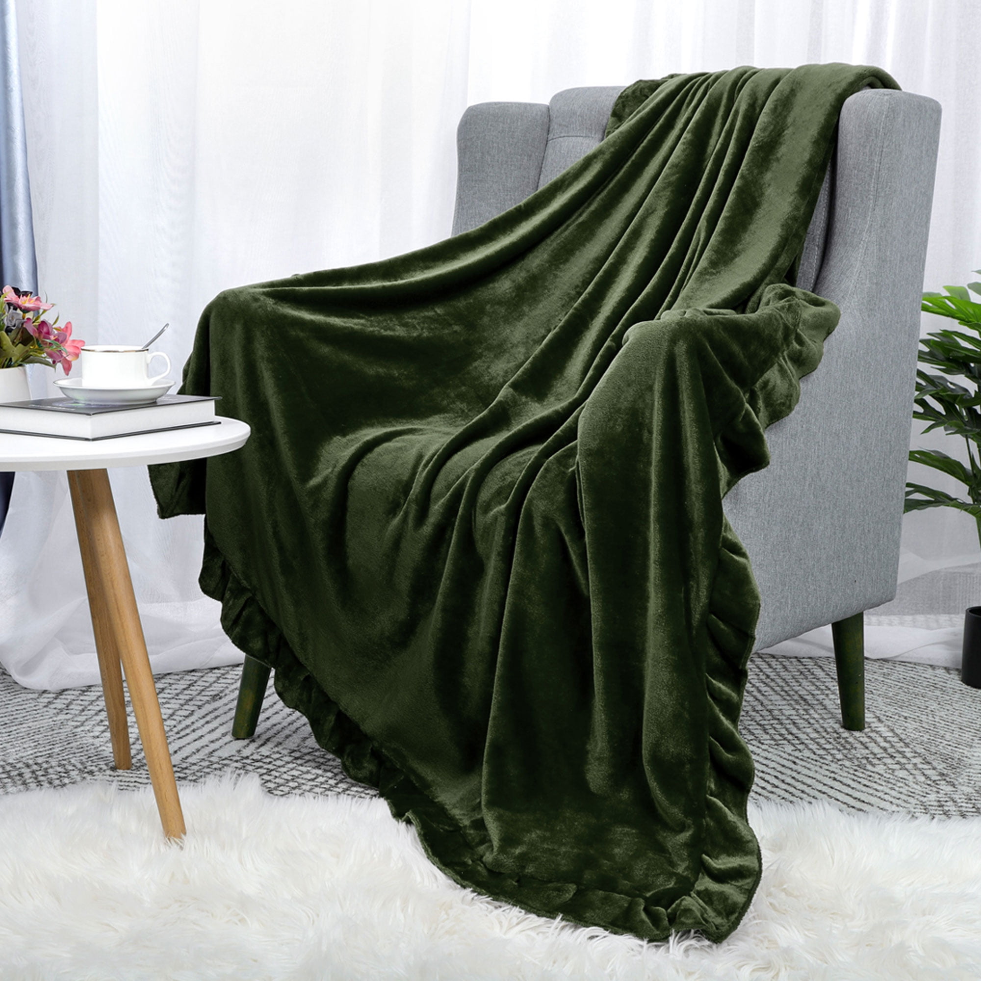 Decorative Velvet Plush Throw Blanket With Ruffle Trim for Sofa Couch