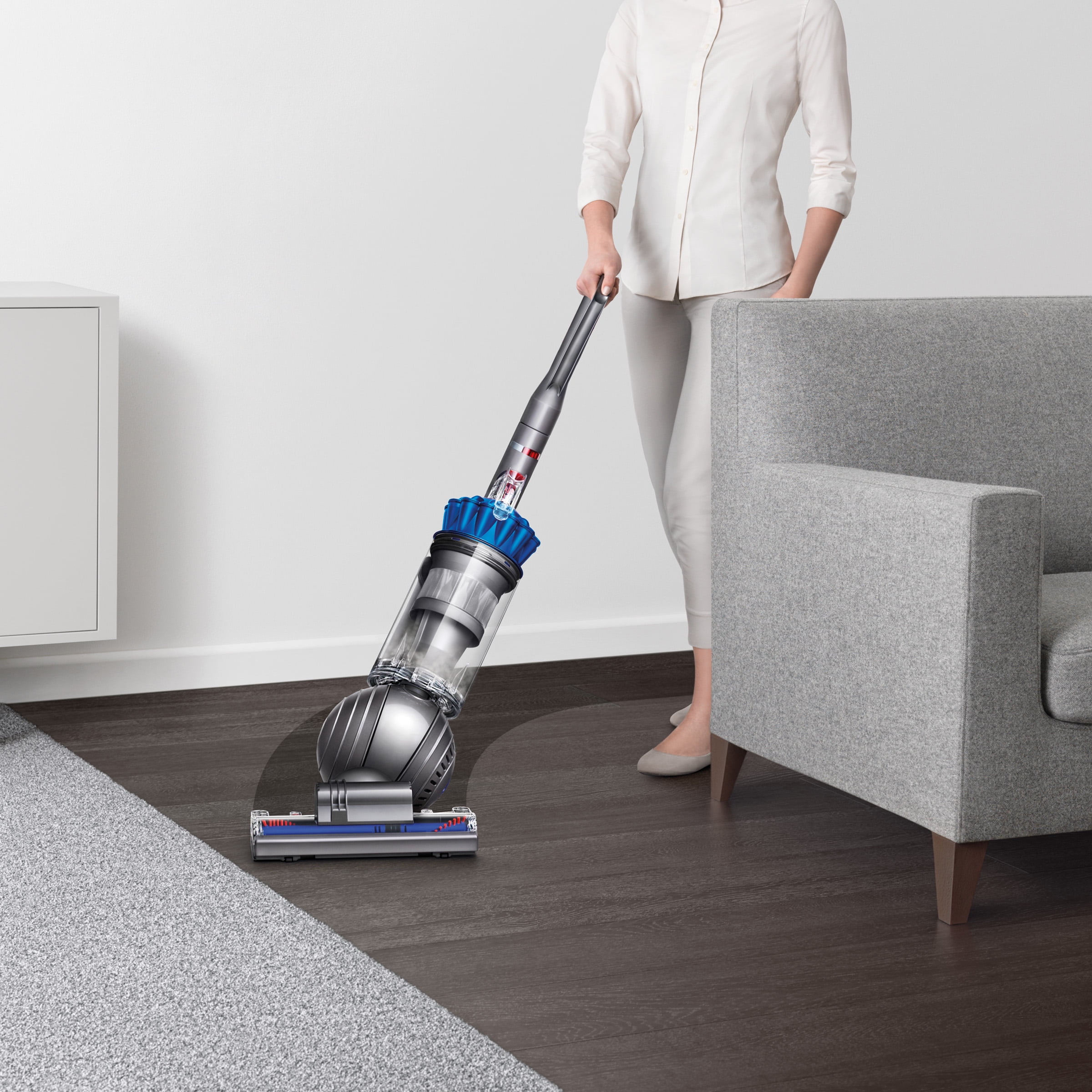 Total cleaning. Dyson Vacuum Cleaners. Dyson Vacuum Cleaner New. Пылесос Дайсон Болл. Пылесос Дайсон v5.