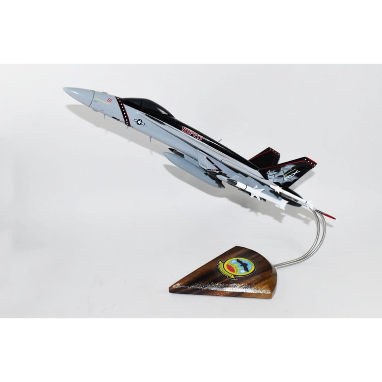 VX-9 Vampires F/A-18E Model, Navy, 1/40th (18